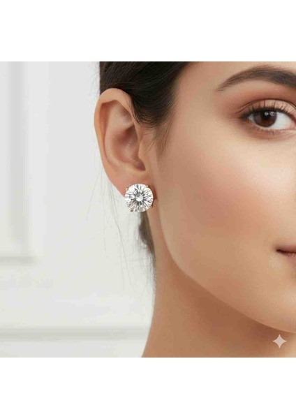 Karat Pırlanta Görünümlü Tek Taş Zirkon Küpe Gümüş Üzerine 14 Ayar Altın Kaplama