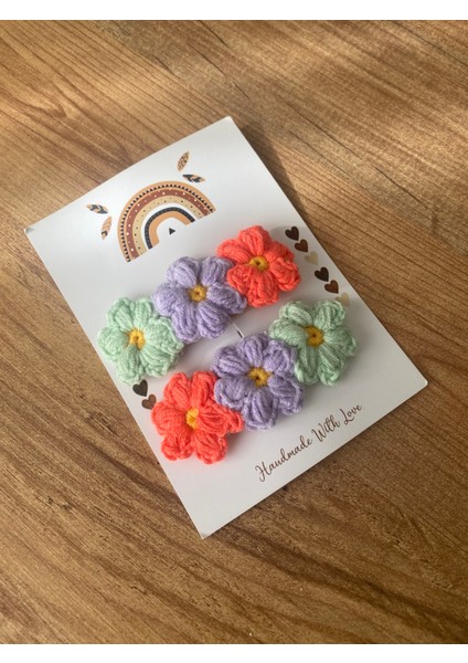 El Örgüsü Amigurumi Çiçekli Çıt Çıt Toka | Bebek ve Kız Çocuk Saç Tokası | Yumuşak Iplik – El Yapımı Aksesuar