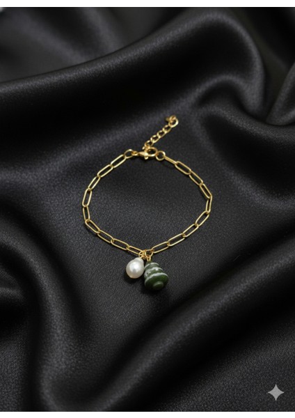 Pearl Pine Bracelet – El Yapımı Inci & Çam Ağacı Figürlü Altın Zincir Bileklik | Polimer Kil fiyatları