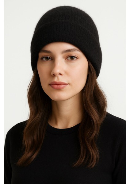 Kadın Siyah Yumuşak Doku Kışlık Bere