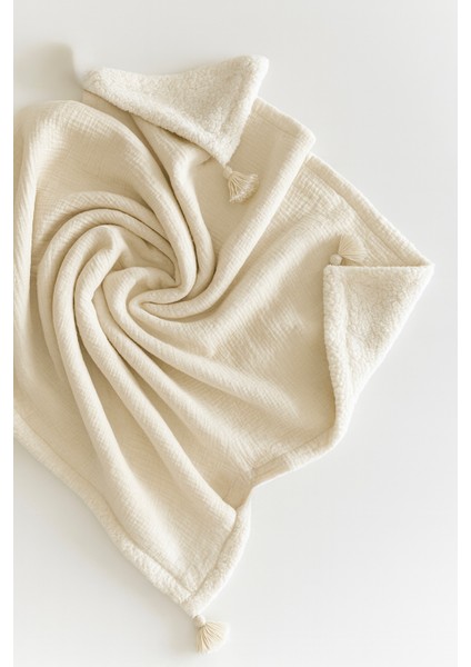 Krem Renk Çift Taraflı Müslin Koyun Tüyü Bebek Battaniyesi (100X120 Cm)