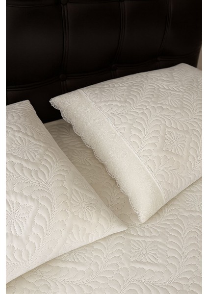 Fransız Dantelli, Kapitoneli, Ultrasonik Çift Kişilik Yatak Örtüsü ve 2 Adet Yastık Kılıfı fiyatları