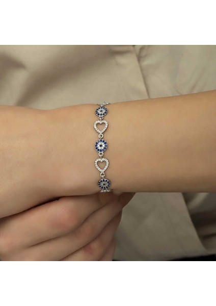 Gümüş Kalpli Nazar Bayan Bileklik fiyatları