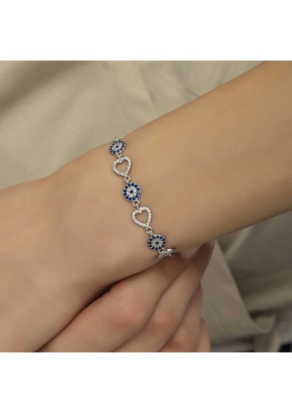 Gümüş Kalpli Nazar Bayan Bileklik fırsatları