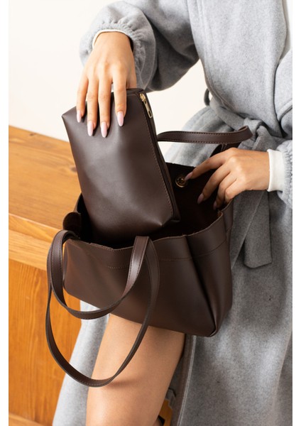 Mari Kadın Mıknatıs Kapaklı Cüzdan Detaylı El Kol ve Omuz Çantası