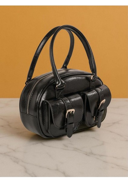 Kadın Çift Cepli Tokalı Deri Görünümlü Mini Omuz ve El Çantası modelleri