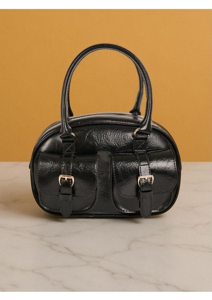 Kadın Çift Cepli Tokalı Deri Görünümlü Mini Omuz ve El Çantası fırsatları
