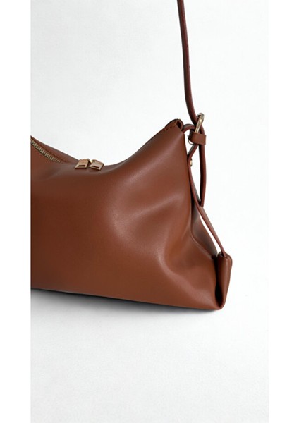 Marlin Tek Saplı Çift Fermuarlı El Kol ve Omuz Çantası fiyatları