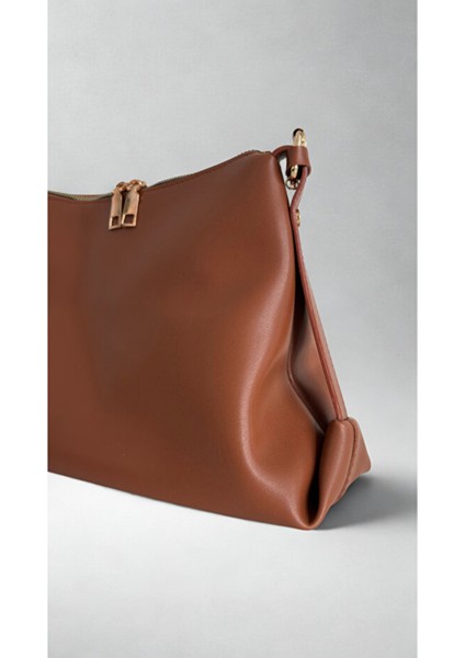 Marlin Tek Saplı Çift Fermuarlı El Kol ve Omuz Çantası modelleri