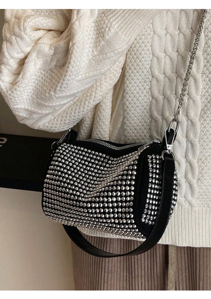 Zey Kadın Zincir Askılı Kristal Taşlı Siyah Omuz ve El Çantası indirimleri