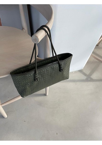 Nadi Tote Fermuarlı Örgü Detaylı Baget El Omuz Çantası modelleri