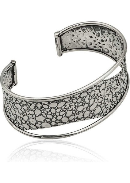 Gümüş Eskitme Desenli Bayan Bilezik fiyatları
