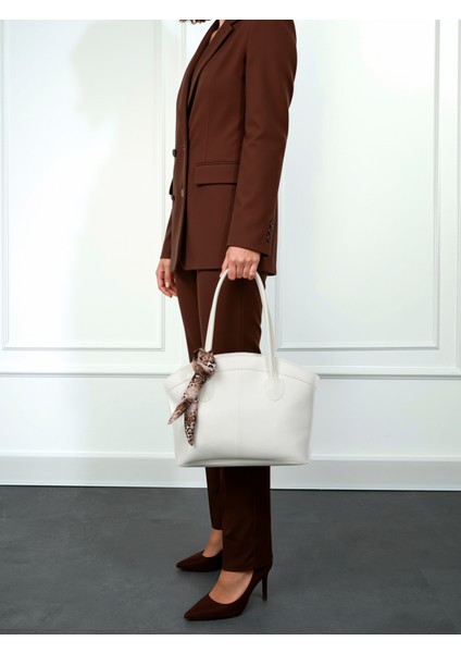 Laura Kadın Fularlı Çift Saplı Shopper El ve Omuz Çantası (Fular Rengi Değişebilir) fiyatları