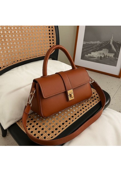 Miss Kadın Çevirmeli Kilitli Çıkarılabilir Askıli El Omuz ve Kol Çantası