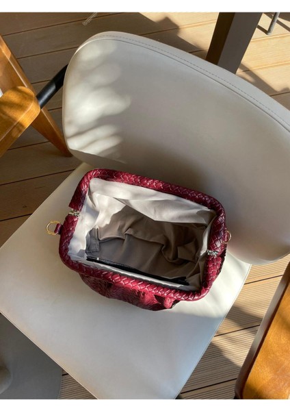 Meri Glow Örgü Detaylı El, Omuz ve Çapraz Çanta fiyatları