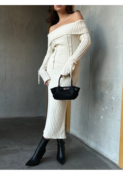 Reyl Kadın Retro Özel Kilit Aksesuarlı Kemer Tokalı Mini El ve Kol Çantası fırsatları