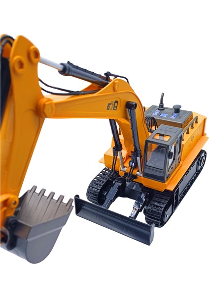 1:14 Ölçek Uzaktan Kumandalı Gerçekçi Sesli ve Işıklı Oyuncak Kazıcı Ekskavatör 8080E