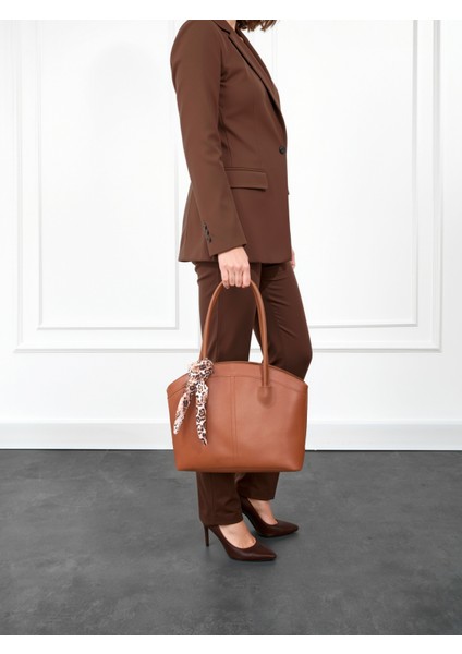 Laura Kadın Fularlı Çift Saplı Shopper El ve Omuz Çantası (Fular Rengi Değişebilir) fiyatları