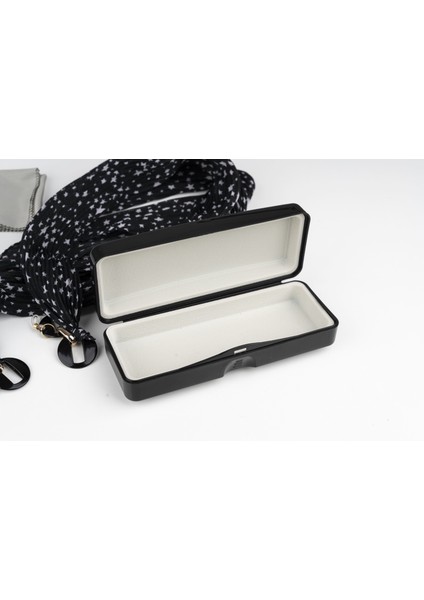 Gözlük Bakım Seti: Gözlük Kabı, Ipi, Mendili ve Losyon