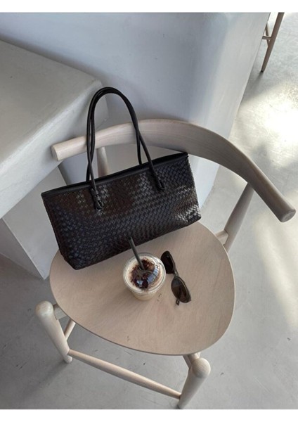 Nadi Tote Fermuarlı Örgü Detaylı Baget El Omuz Çantası Kahverengi modelleri