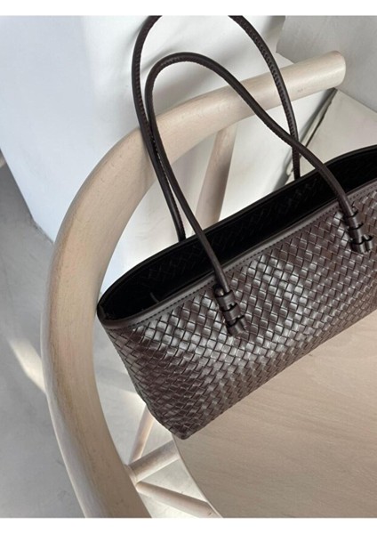 Nadi Tote Fermuarlı Örgü Detaylı Baget El Omuz Çantası Kahverengi