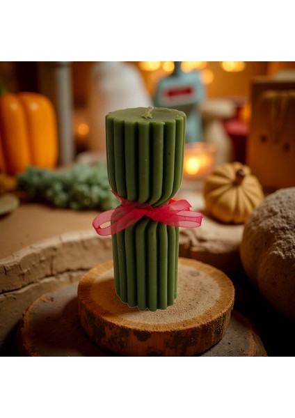 Yılbaşı Kış Konsept Mum Seti – Taş Tozu Tepsi + 5’li El Yapımı Mum & Noel Baba Mumluk