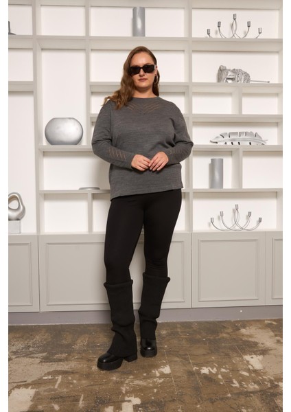 Büyük Beden Kol ve Yaka Ajur Desenli Büyük Beden Triko fiyatları