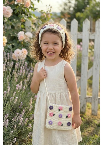 El Örgüsü Kır Çiçekli Kız Çocuk Omuz Çantası ve Saç Bandı Seti - Little Meadow Serisi - Krem modelleri