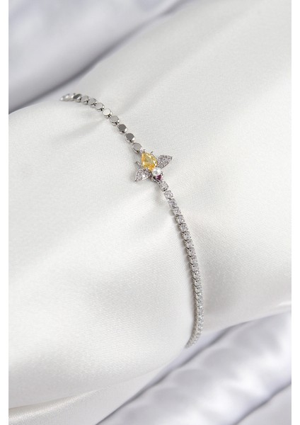 Pirinç Zirkon Taşlı Arı Model Ezme Zincir Gümüş Renk Kadın Bileklik