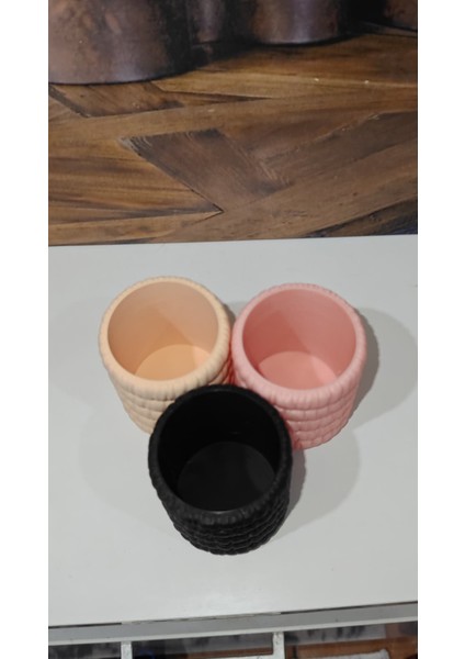 Yastık Formlu Makyaj Organizeri – Sert Plastik, Çok Amaçlı Organizer