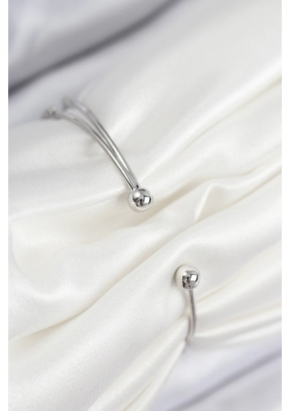 Pirinç Zirkon Taşlı Baget Model Gümüş Renk Kadın Bileklik fiyatları