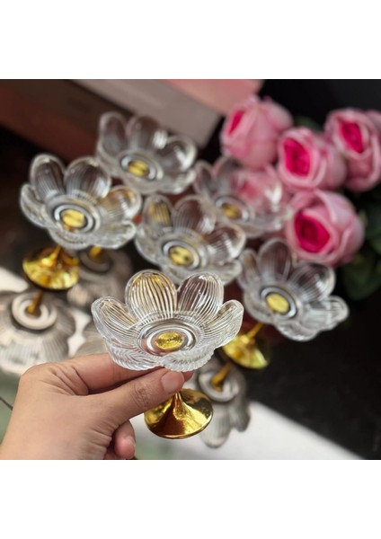 Papatya Kahve Yanı Lokumluk 6’lı – Altın Ayaklı Şık Sunum Seti