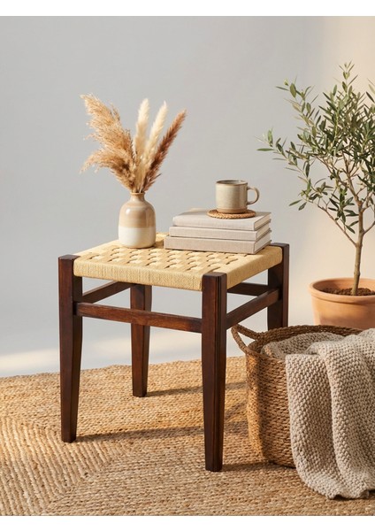 Ahşap Örgü Masa – Modern ve Doğal Tasarım (52X47 Cm)