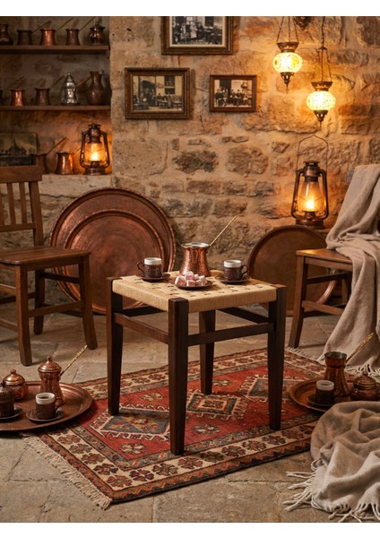 Ahşap Örgü Masa – Modern ve Doğal Tasarım (52X47 Cm) modelleri