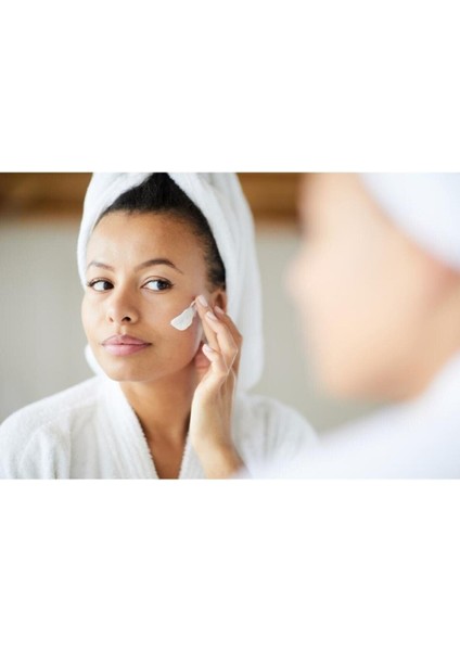 Akne Karşıtı ve Sebum Salımını Düzenleyici %10 Mandellic Acid Peeling Krem 50ML. PSSN110 fırsatları