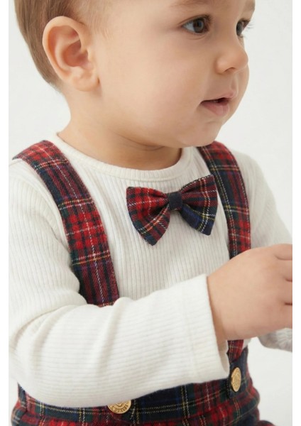 Erkek Bebek Yılbaşı Kıyafeti Kırmızı Kareli Askılı Pantolon ve Body Seti fırsatları