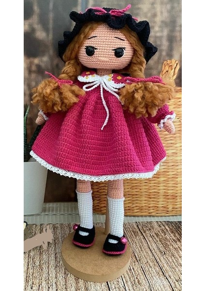 El Yapımı Işleme Yakalı Kasaba Bebeği fiyatları