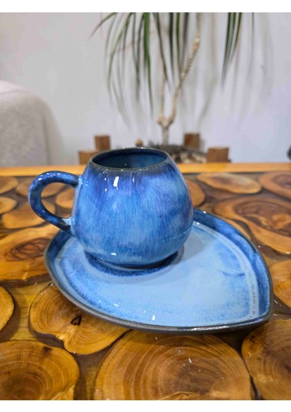 🔹 El Yapımı Stoneware Okyanus Mavi Kahve Fincanı & Tabak Takımı – Organik Form – Handmade modelleri