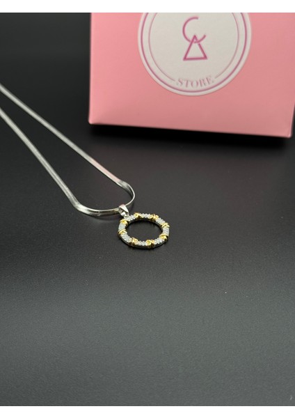 925 Ayar Gümüş Gold Detaylı Baget Zirkon Kolye | Italyan Zincirli Minimalist Pırlanta Kesim Kadın Kolyesi fırsatları