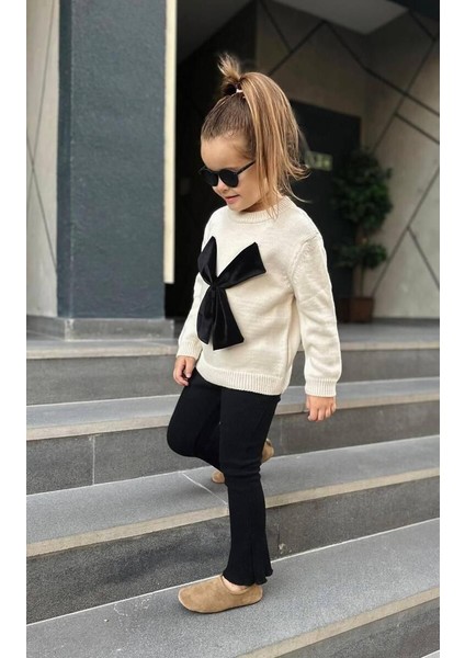 Kız Çocuk Fiyonk Detaylı 2'li Triko Alt - Üst Takım