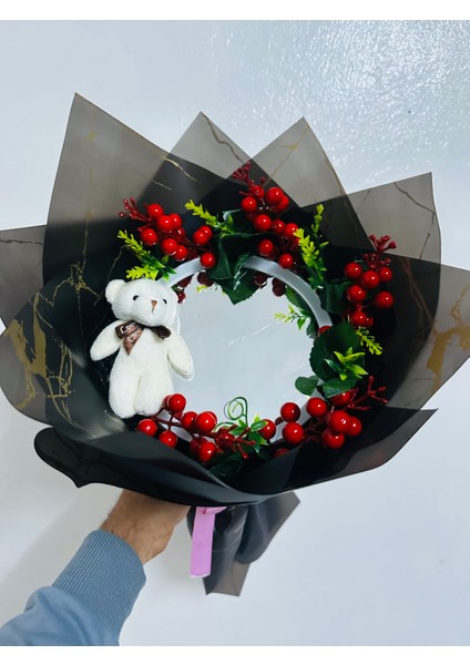 Işıklı Aynalı Kokina Buketi Yılbaşı Çiçeği