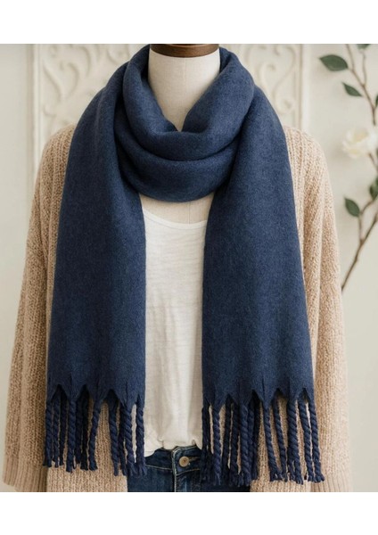 Yumuşak Dokulu Kadın Atkı