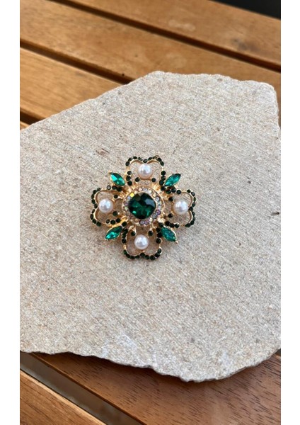 Taşlı Yonca Broş