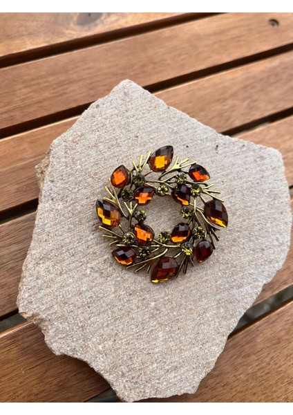 Kahverengi Taşlı Broş fiyatları