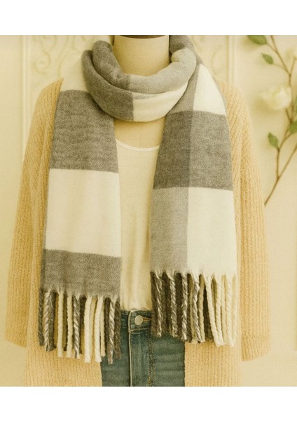 Yumuşak Dokulu Kadın Şal Atkı