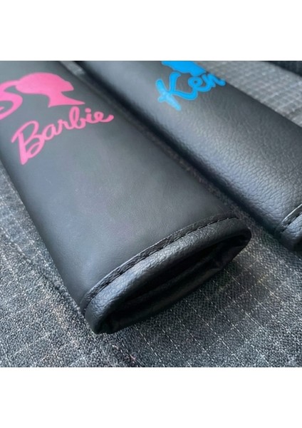 Barbie & Ken Temalı Deri 2'li Emniyet Kemeri Kılıfı Seti fırsatları