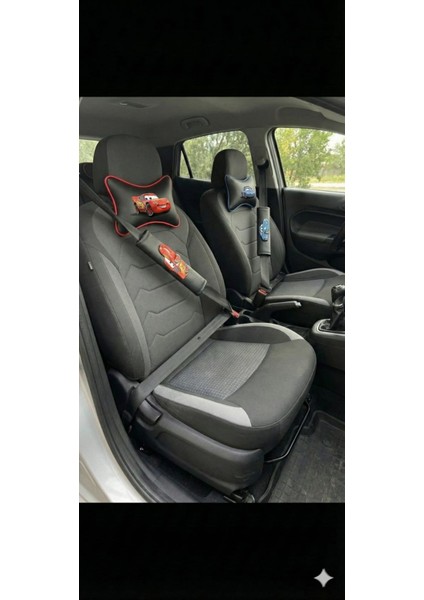 s Şimşek Mcqueen & Sally Temalı 4'lü Deri Oto Konfor Seti (Boyun Yastığı + Kemer Kılıfı)