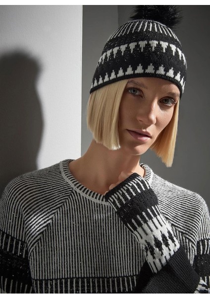 Çok Renkli Kadın Bere 2526WB01 fiyatları