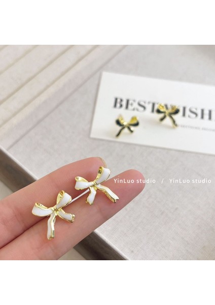 925 Gümüş Iğne Fransız Mizaç Inci Küpe Kore Versiyonu Küpe Kıdemli Duygusu Aşk Çiçek Yüz Küpe ile Kadın (Yurt Dışından)