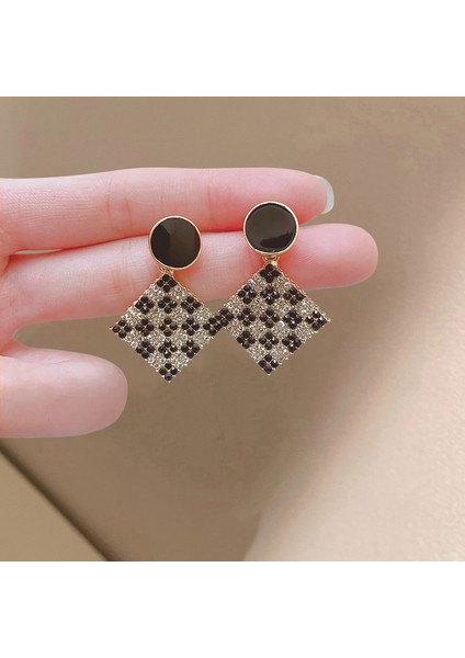 Yeni Mizaç Moda Yay Aşk Küpeleri Kıdemli Yüz Duygusu Geometrik Işık Lüks Küpeler (Yurt Dışından)